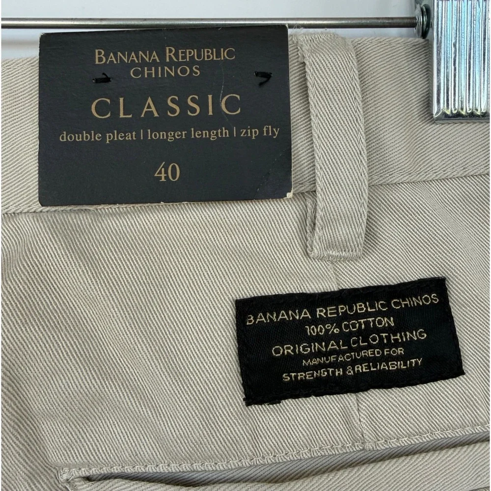 Banana Republic Classic Chino Shorts‎ Mens 40 Khaki Tan Double Pleat 100% Cotton